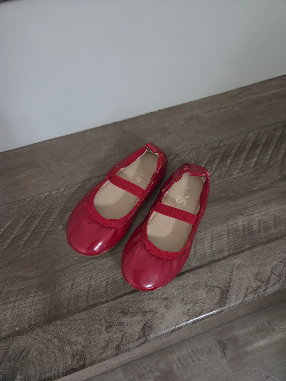 Kids Red Patent Mary Jane Shoes